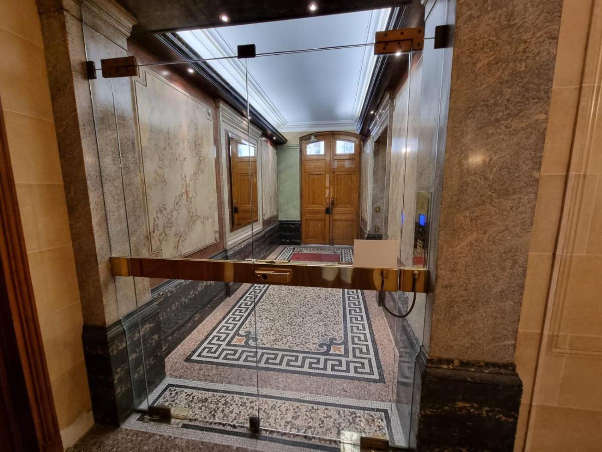 Prestige A Paris Luxe, Calme Et Proche Tour Eiffel Et Champs-Elysees Εξωτερικό φωτογραφία