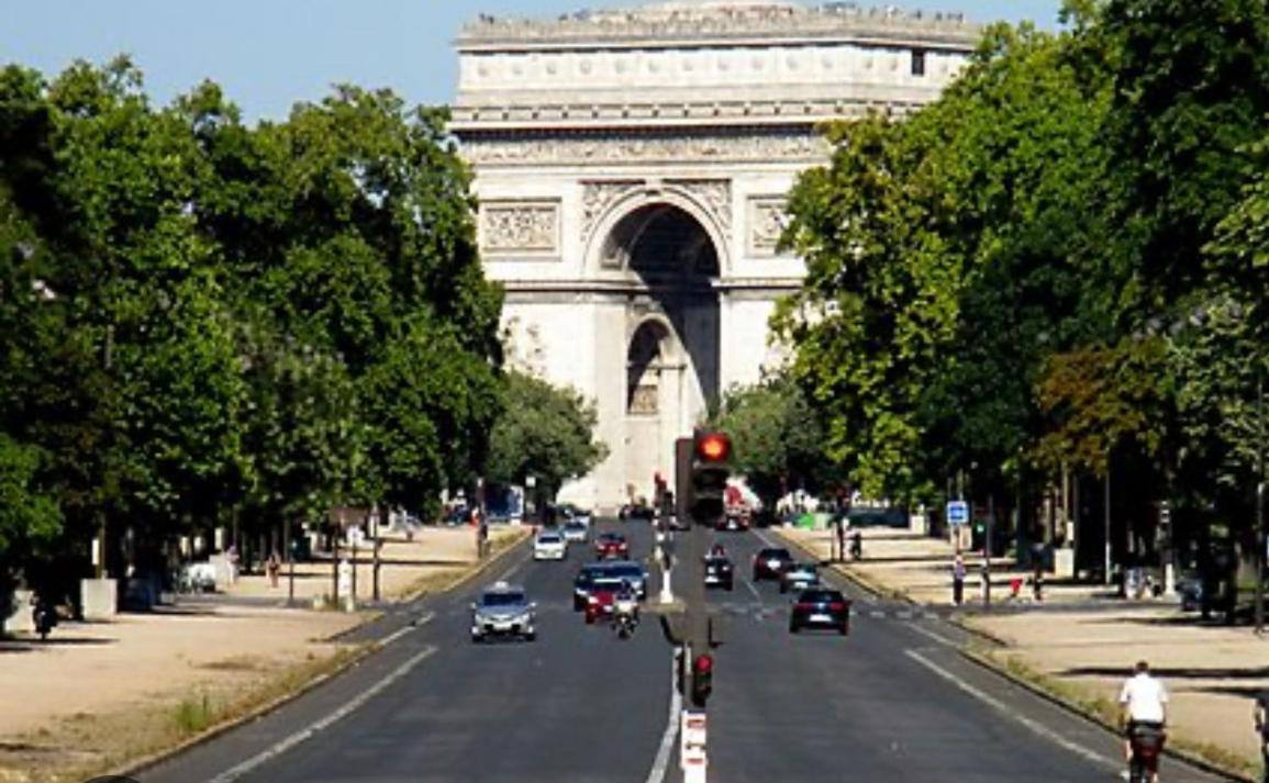 Prestige A Paris Luxe, Calme Et Proche Tour Eiffel Et Champs-Elysees Εξωτερικό φωτογραφία