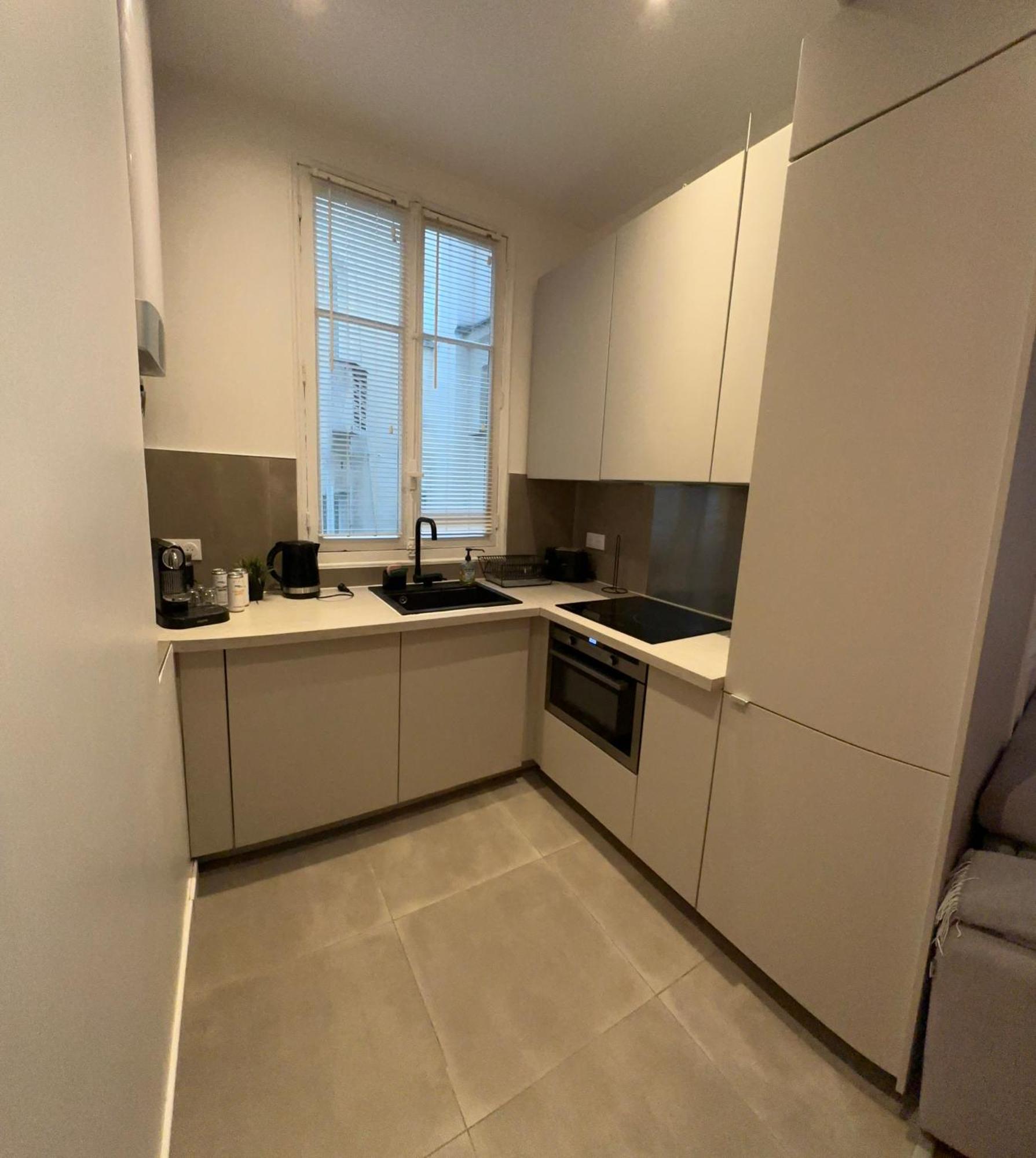 Prestige A Paris Luxe, Calme Et Proche Tour Eiffel Et Champs-Elysees Εξωτερικό φωτογραφία
