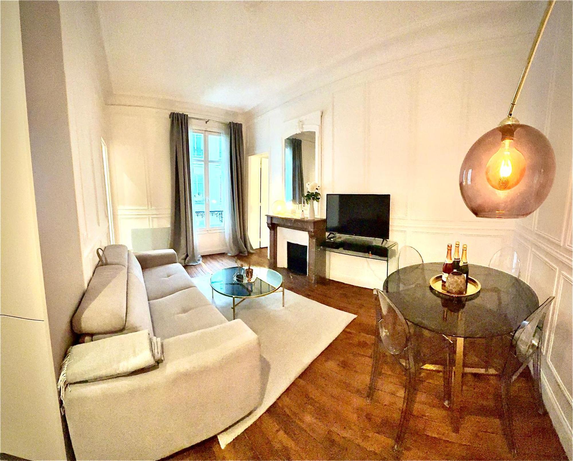 Prestige A Paris Luxe, Calme Et Proche Tour Eiffel Et Champs-Elysees Εξωτερικό φωτογραφία